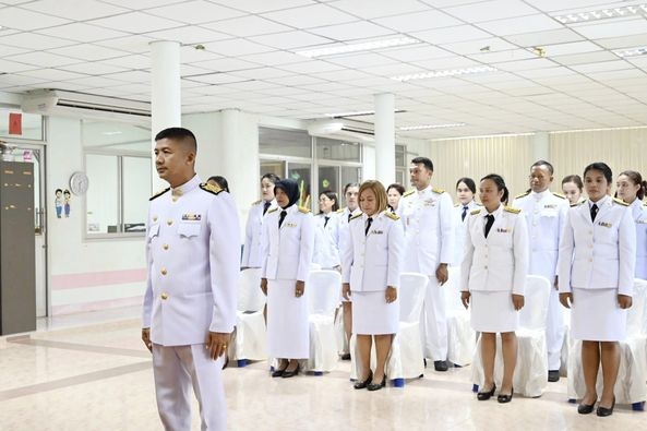 พิธีรับพระราชทานพระบรมฉายาลักษณ์
