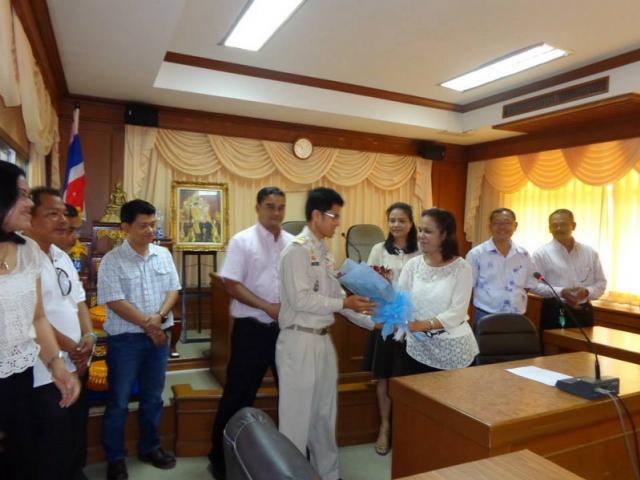 ตอนรับปลัด อบต. เจริญพร เยาว์ดำ